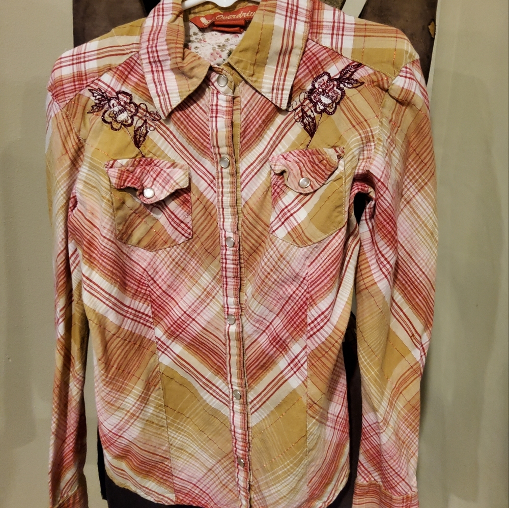 Pearl Snap Button Top
